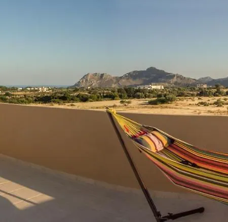 Melodia Home Private Pool Scenic Sea View-Hilltop